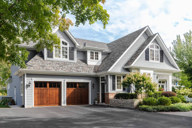 Best Roof Maintenance and Cleaning  in Hauppauge, NY